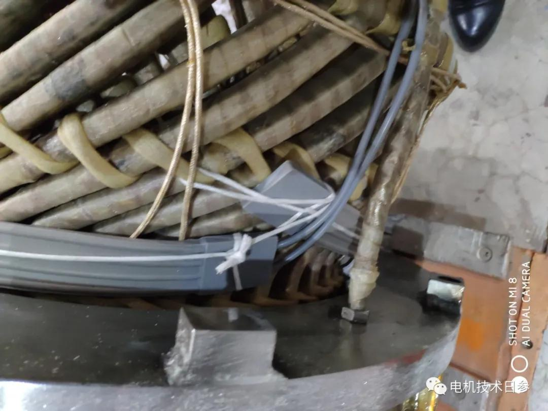 油漆是有机溶剂吗(溶剂型和无溶剂环氧地坪漆)