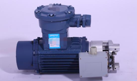 吹膜机有几个电机，吹膜机电机配置及其作用