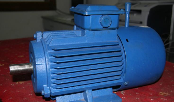 三湘异部电机运行时候，详解三湘异部电机的运行原理