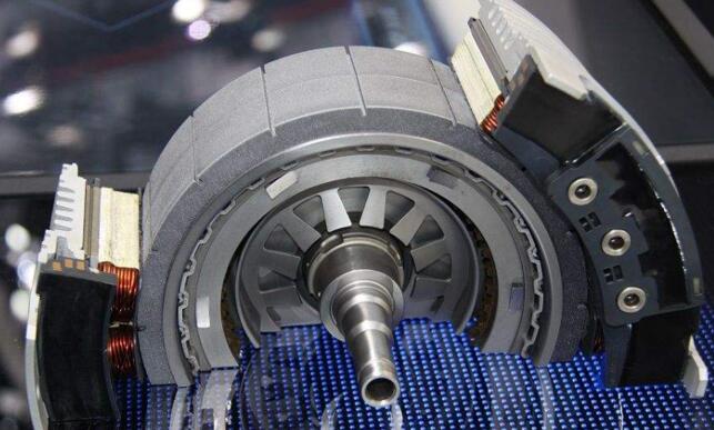 小型卧式调速电机，选择合适的小型卧式调速电机